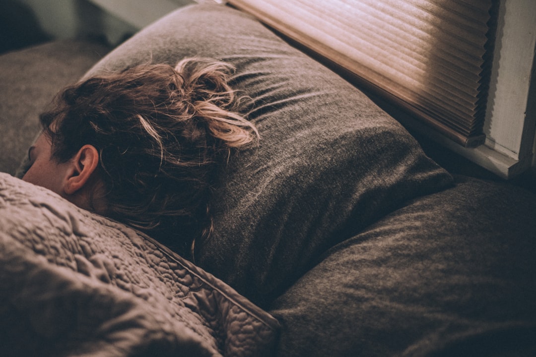 comfortable bed sleep environment