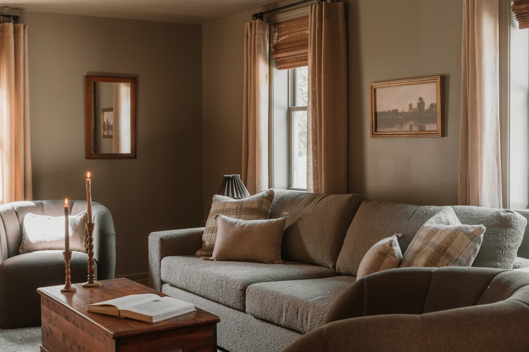 living room sofa arrangement